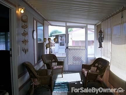 Nice outdoor enclosed patio