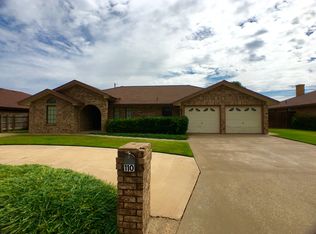 110 E 28th St, Littlefield, TX 79339