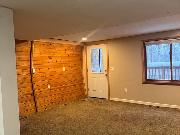 5th image of 1360 Gull Rd