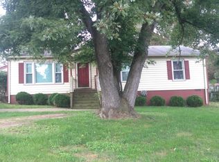 8919 Leafycreek Dr, North Chesterfield, VA 23237