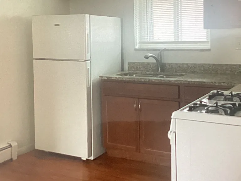 9504 Lawrence Ct #2N — Photo 2