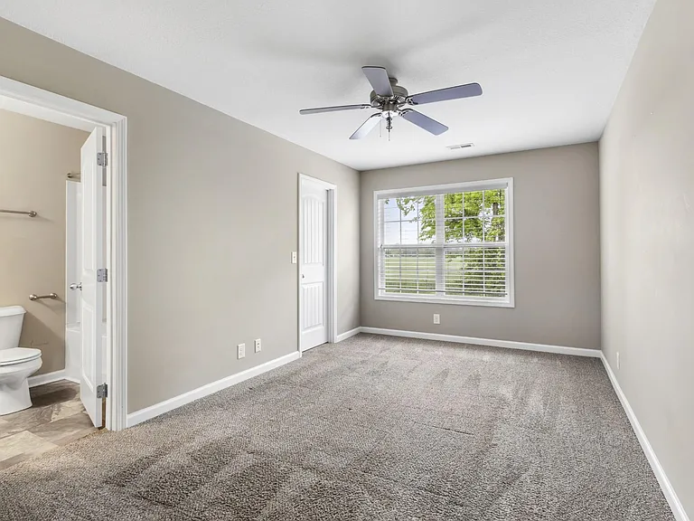 237 Alexander Blvd — Photo 22