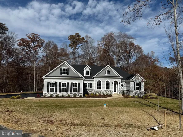 7915 William Smallwood Ct, La Plata, MD 20646