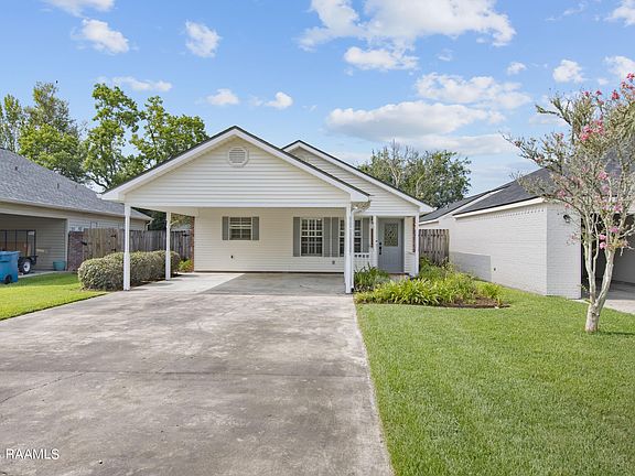 2nd image of 209 Langley Dr