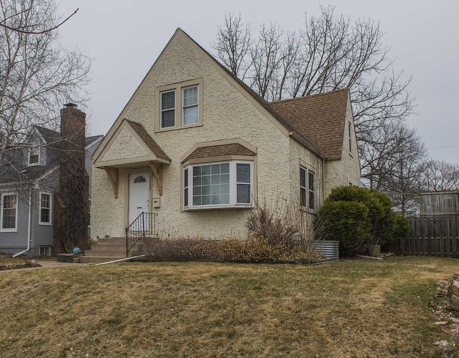 1st image of 3626 Vincent Ave N