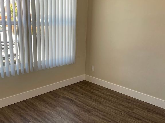 5th image of 820 La Baig Dr Suite 300