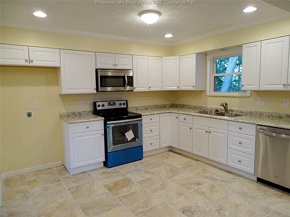 4th image of 5323 Pamela Cir