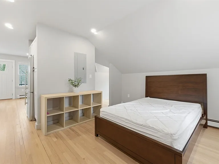 32 Allandale St #2 — Photo 6
