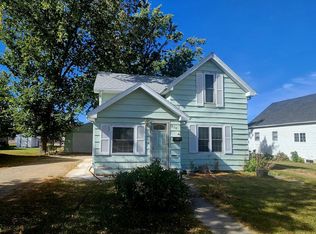 216 6th Ave SE, Pipestone, MN 56164