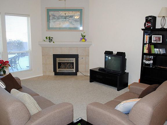 3rd image of 5715 Vulcan Vista Dr NE