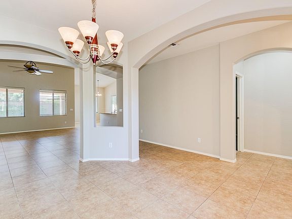 5th image of 1174 E Benrich Dr