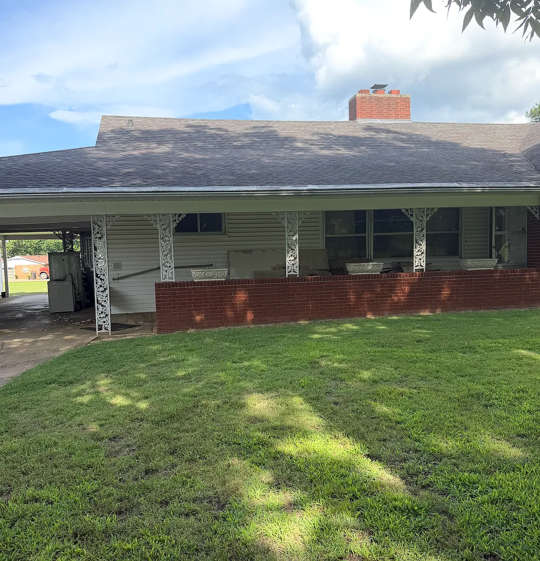 4 bed, 2100 sqft, $1,700 — Photo 1