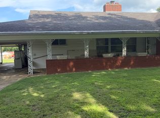 2718 Charlton Ln, Poplar Bluff, MO 63901
