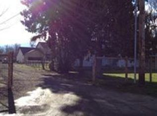 605 Hartley Rd, Phoenix, OR 97535