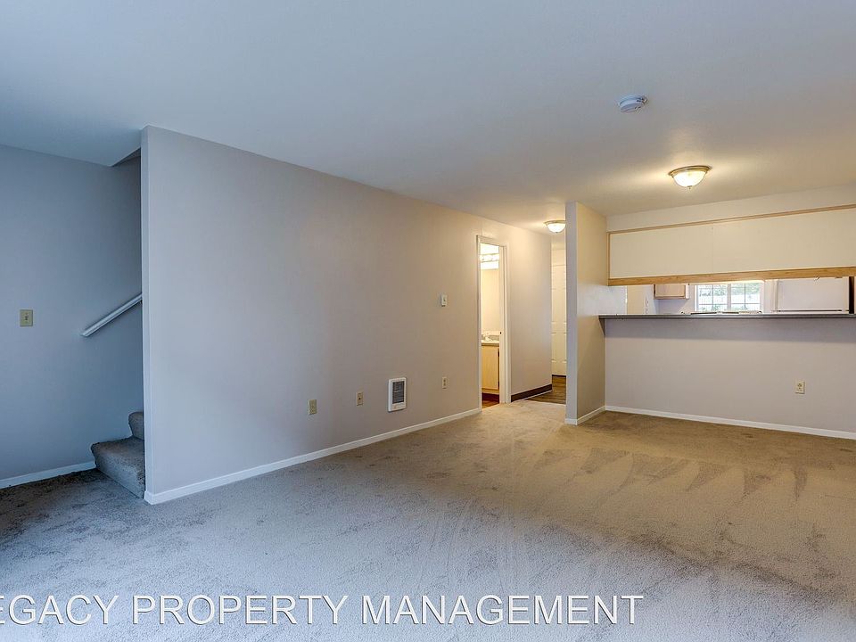 1st image of 13334-13410 SE Division St #4566964