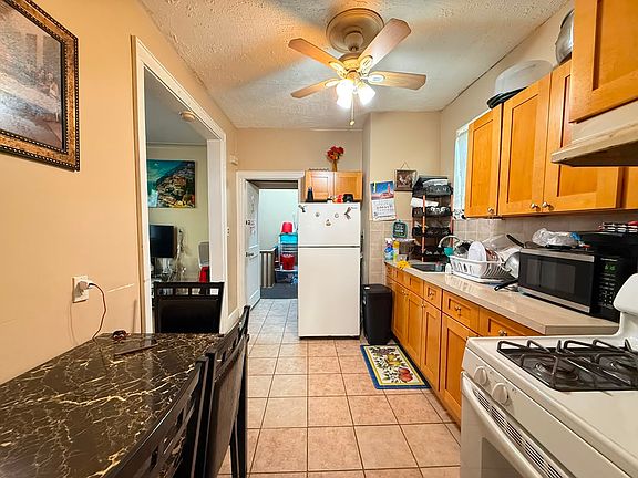 4th image of 6715 73rd Pl APT 2R