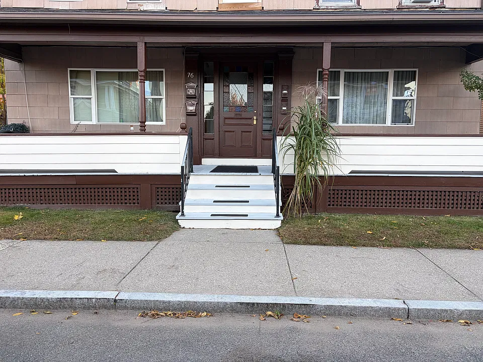 76 Park St #2L-0