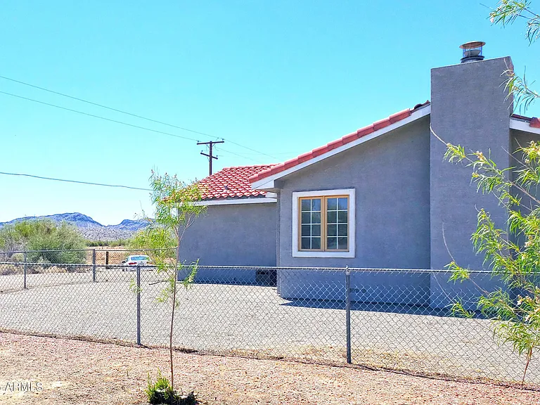 69762 Old Bell Rd — Photo 18