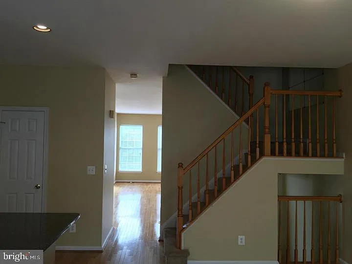 2519 James Monroe Cir — Photo 7