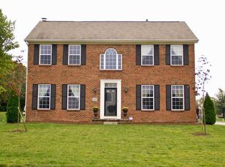 6415 Hermitage Dr, Westerville, OH 43082