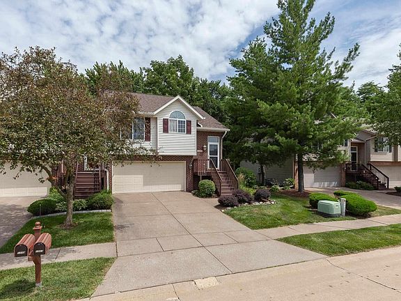 2nd image of 1263 33rd Avenue Cir