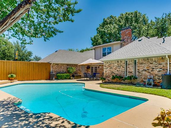 2nd image of 3105 Brookshire Dr
