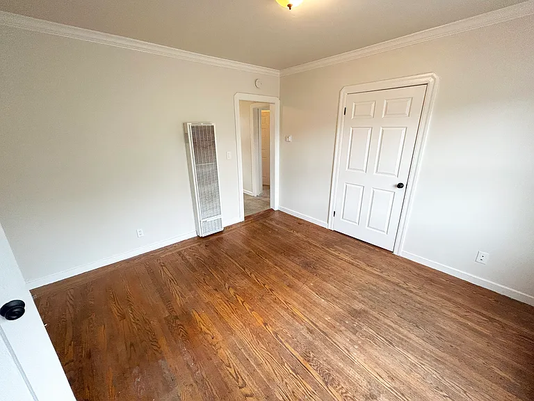 515 Louisiana St #D — Photo 3