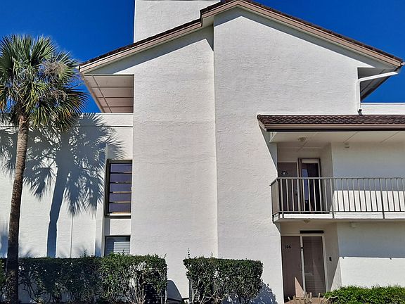 3rd image of 3500 Twin Lakes Terrace #206