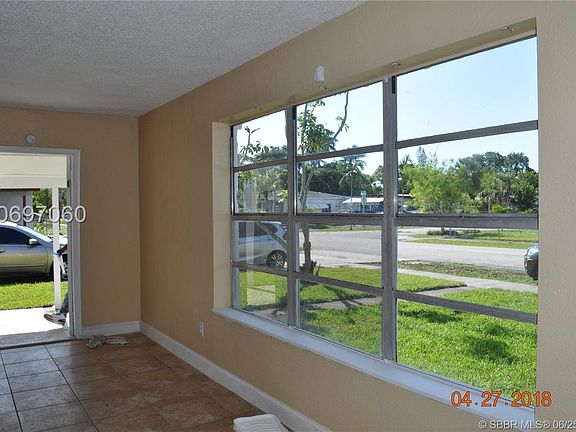 4th image of 2951 NW 5th Ct #0
