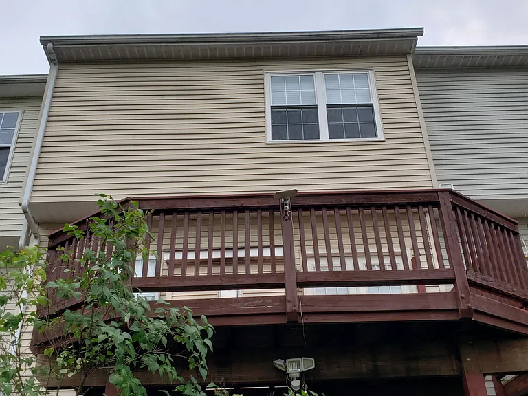 7117 Ladd Cir — Photo 2