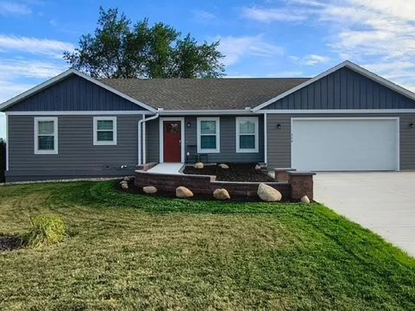 210 Prairie View Dr, Dennison, MN 55018
