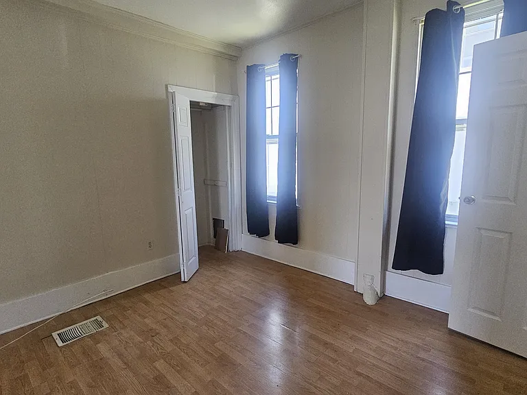 28 Terrace Ave #2F — Photo 15