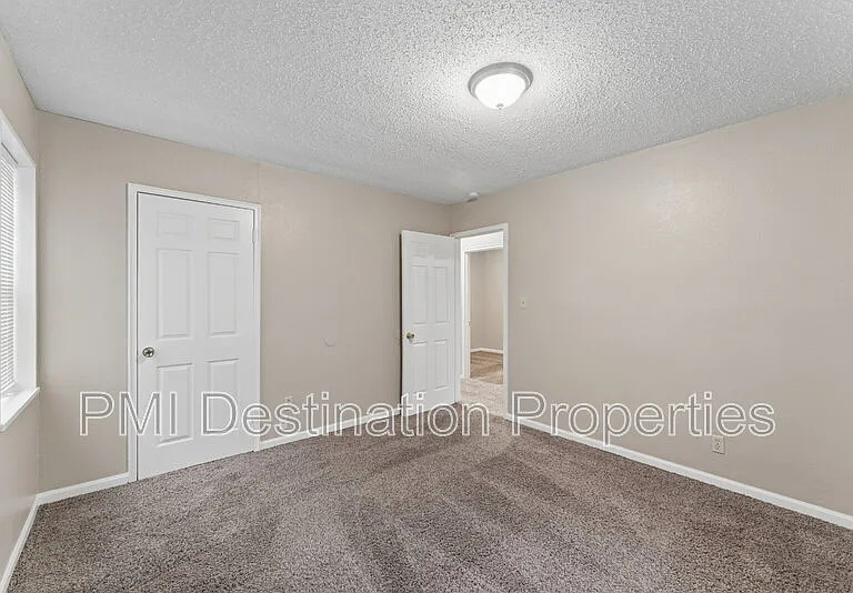 5431 N Indiana Ave — Photo 22