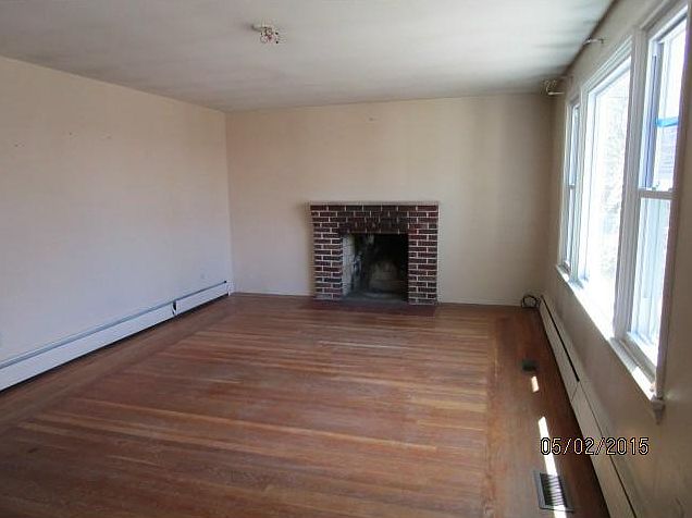 1st image of 50 Seymour Ave