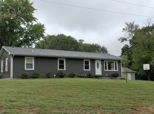 10325 Middle Mount Vernon Rd, Mount Vernon, IN 47620