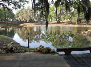 722 Marigold Dr, Lady Lake, FL 32159