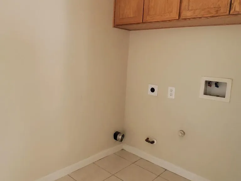 6355 N Babigian Ave — Photo 6