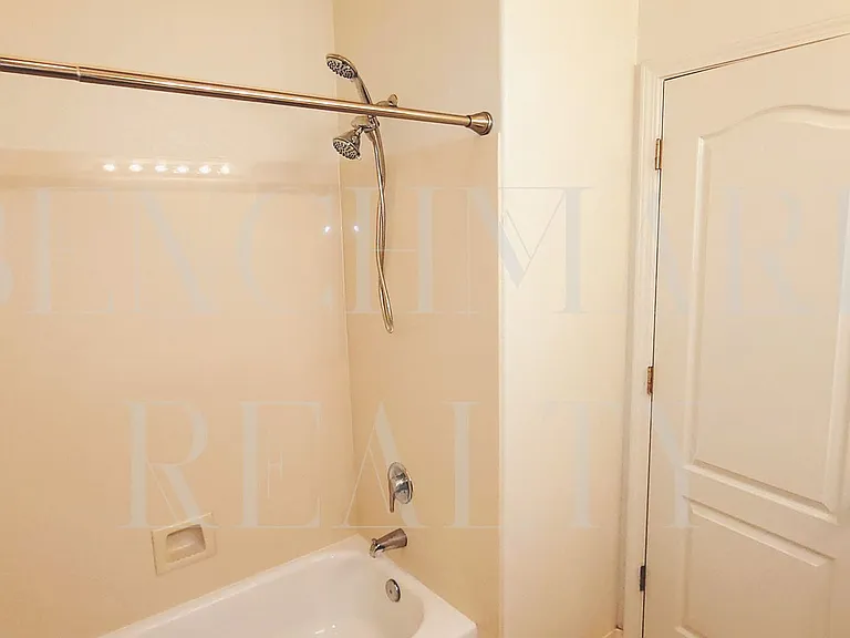 2210 Evergreen Park Dr — Photo 23