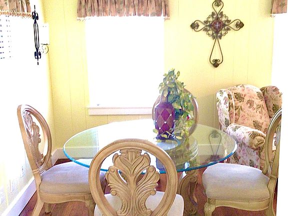 5th image of 2521 Avenue O 1/2