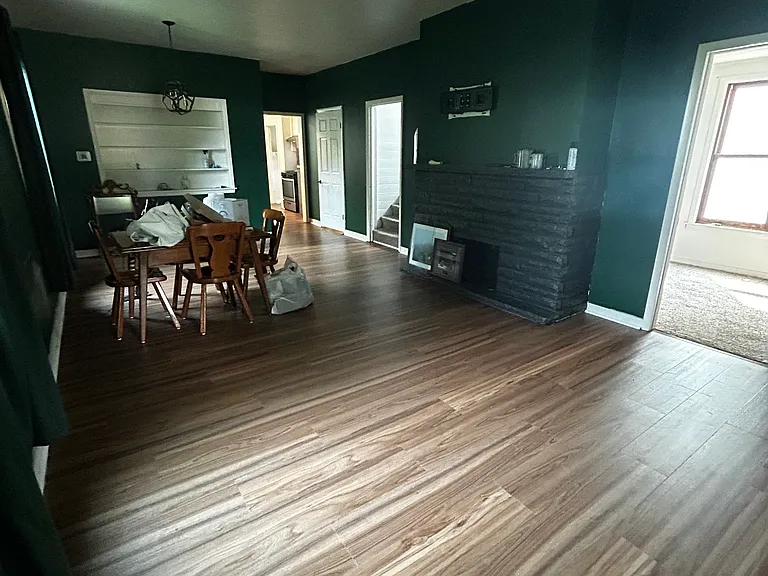 1437 W Bent Ave — Photo 7