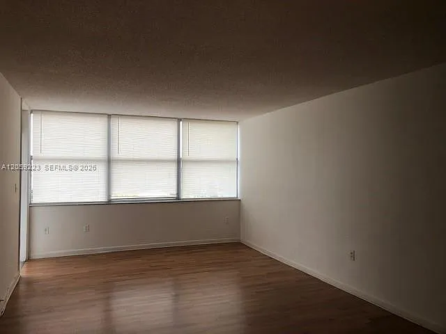 1200 NE Miami Gardens Dr #702W — Photo 5