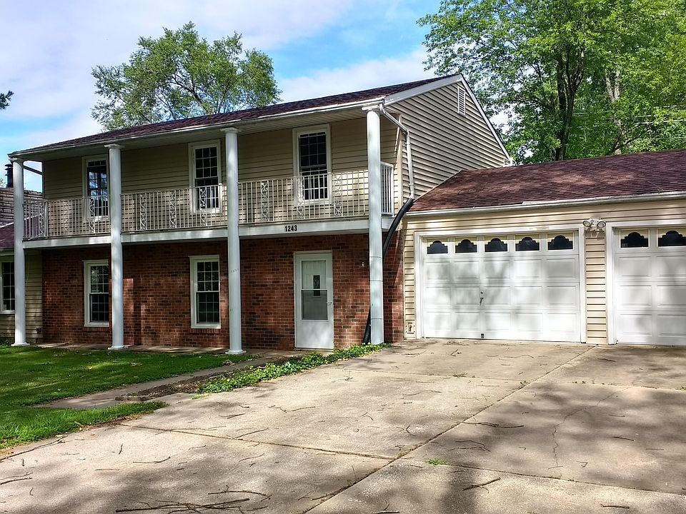 1st image of 1243 Vero Ln