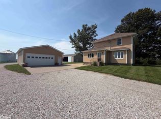 2326 Salina Rd, Fairfield, IA 52556