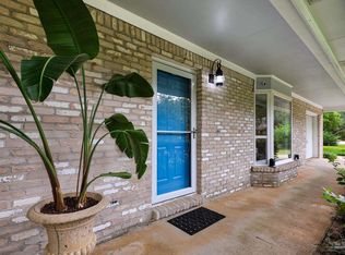 4911 Woodcliff Dr, Pensacola, FL 32504