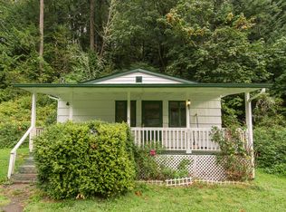 8829 SE Fragaria Rd, Olalla, WA 98359