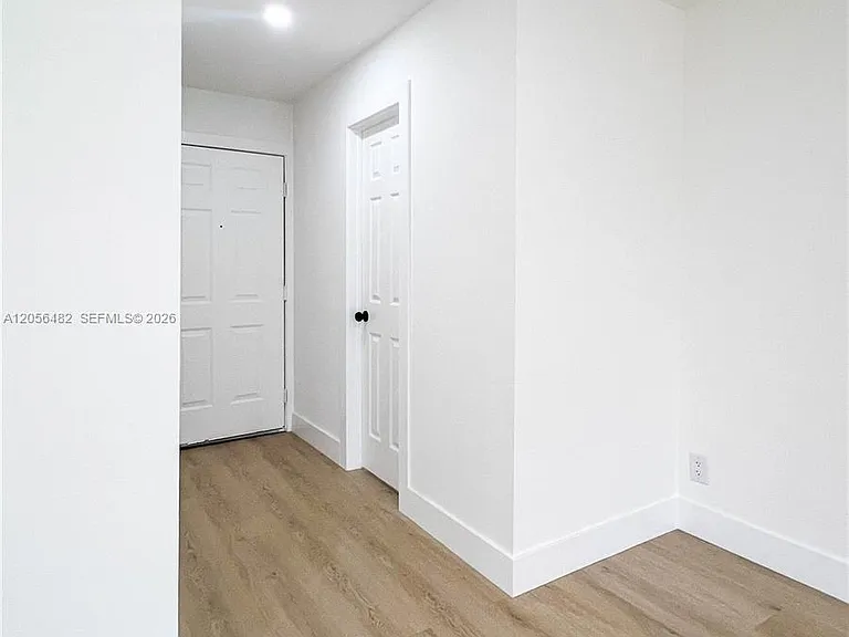 17911 NW 68th Ave #O207 — Photo 13