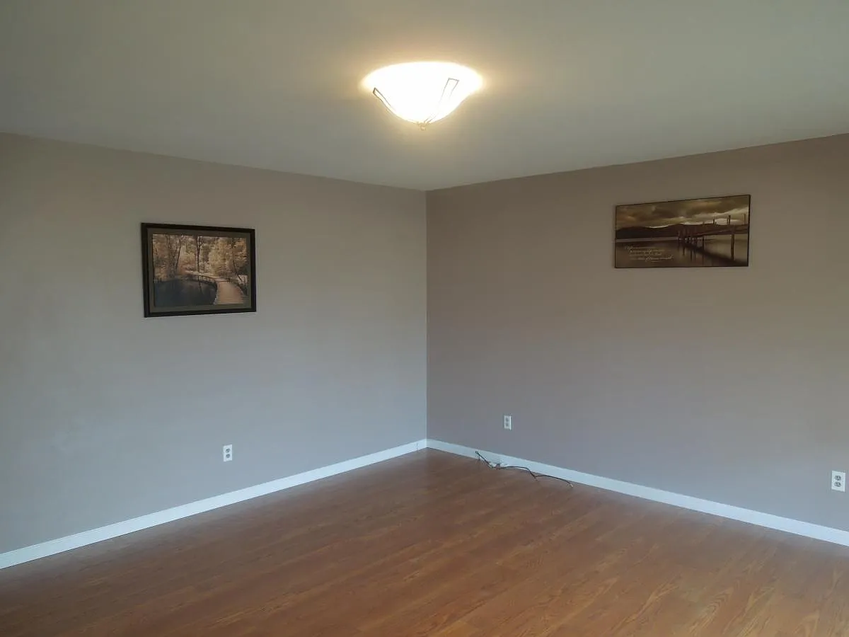 3 bed, 1148 sqft, $1,900 — Photo 3
