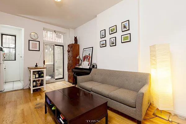 Rented by Town Residential | media 20