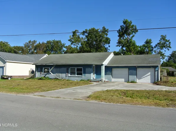 137 Piver Road, Beaufort, NC 28516