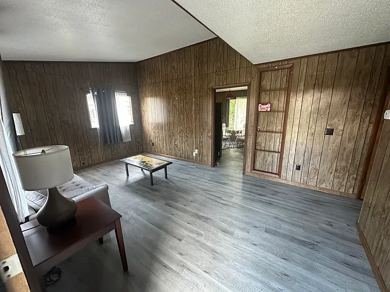 115 Spruce Ln — Photo 21